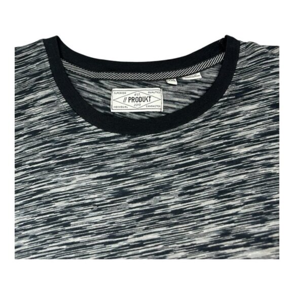 Produkt Black and Gray T-Shirt Size XXL - Picture 3 of 9